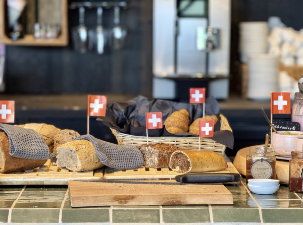 1.August Brunch Kind (2-12)