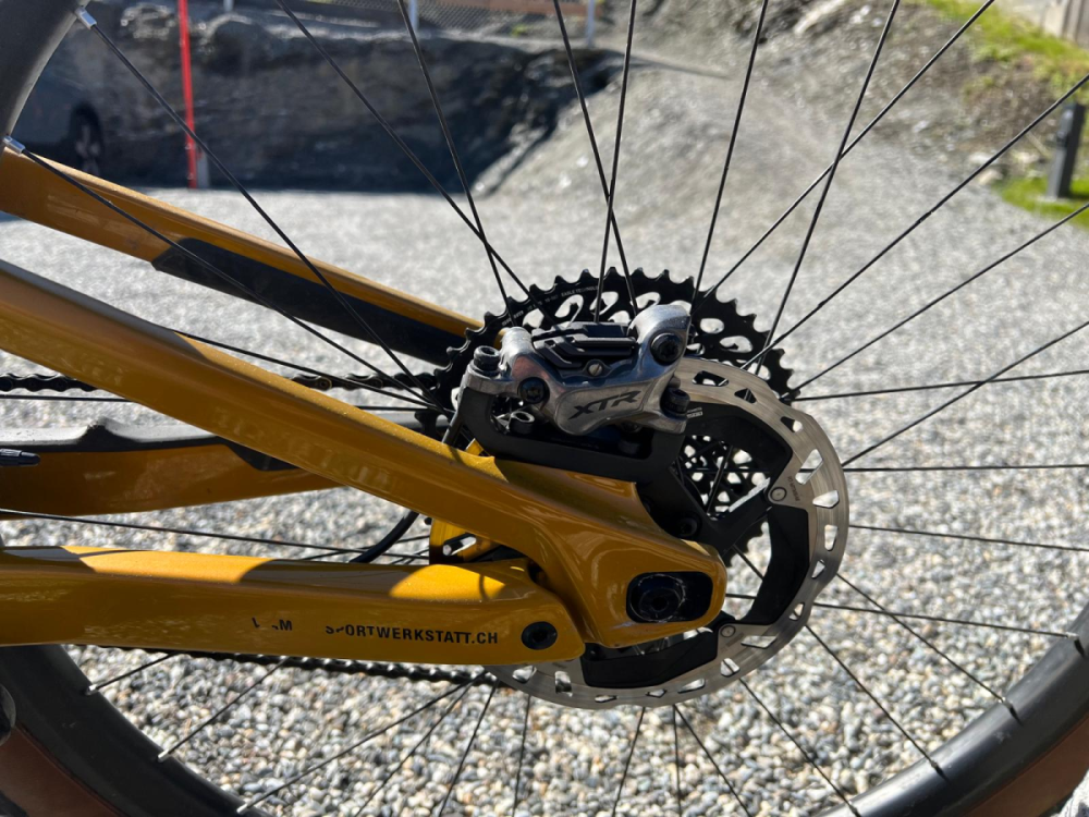 Rocky Mountain Instinct Carbon Frameset (29) gold/red,M Custom Bike